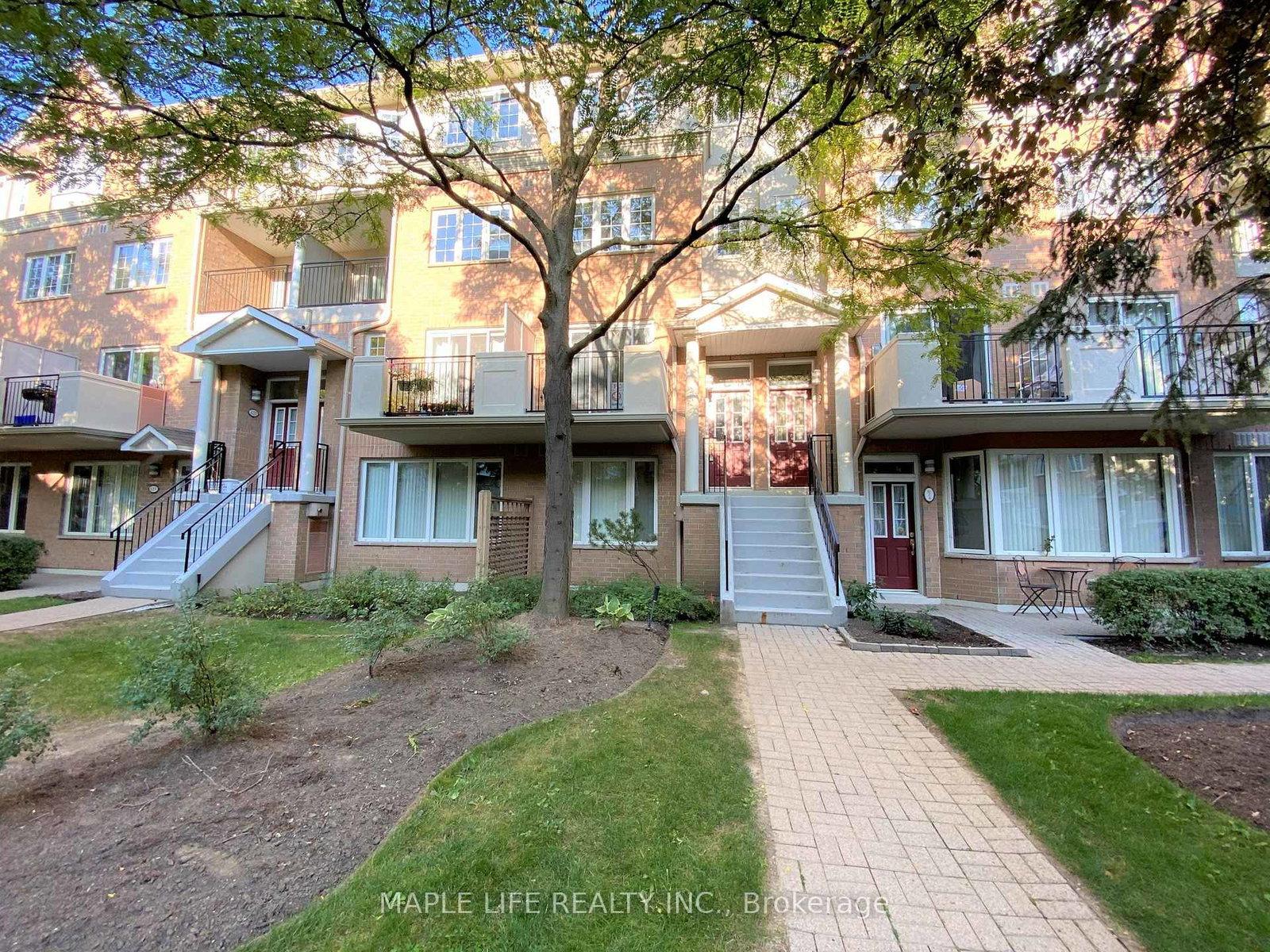623-grandview-way-north-york-ontario-c13114366