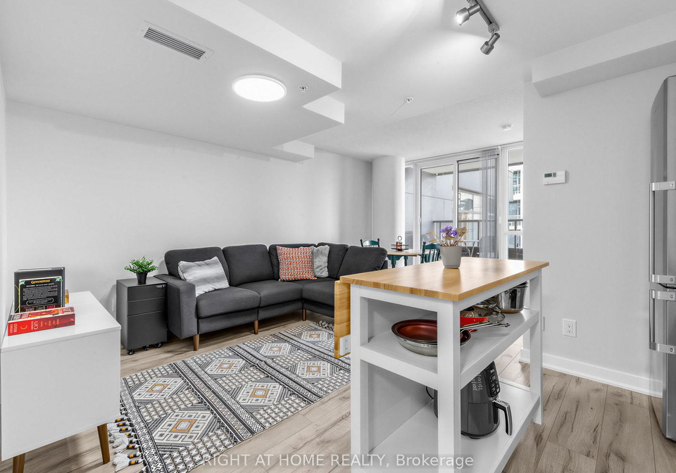 295-adelaide-street-w-toronto-ontario-c13114486