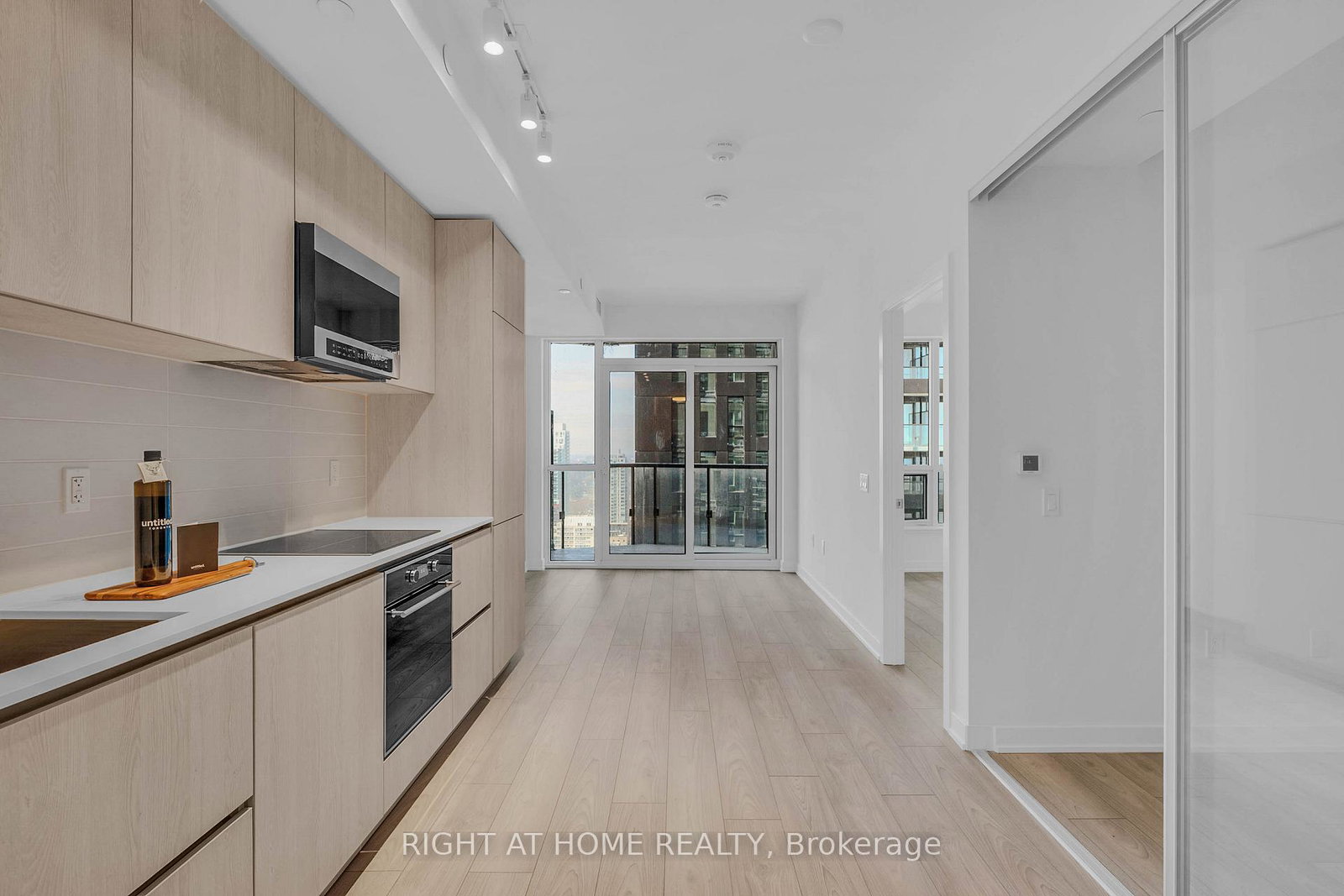 110-broadway-avenue-toronto-ontario-c13114504