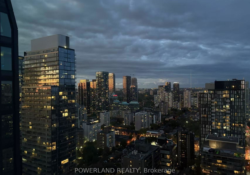 8-wellesley-street-w-toronto-ontario-c13114512