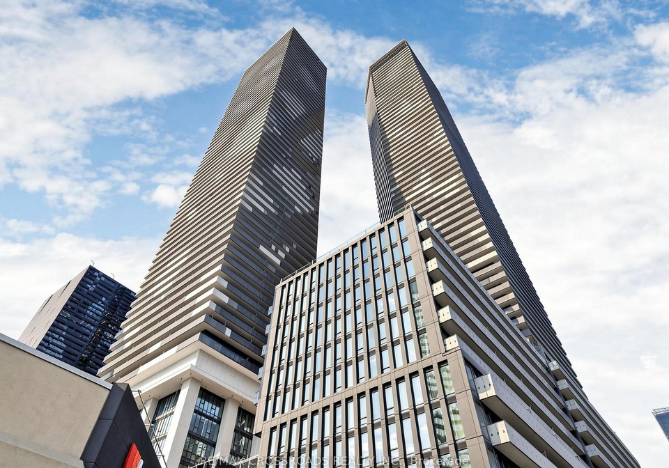 138-downes-street-toronto-ontario-c13114676