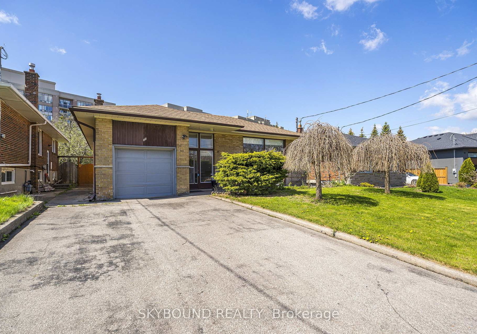 44-tinder-crescent-north-york-ontario-c13114938