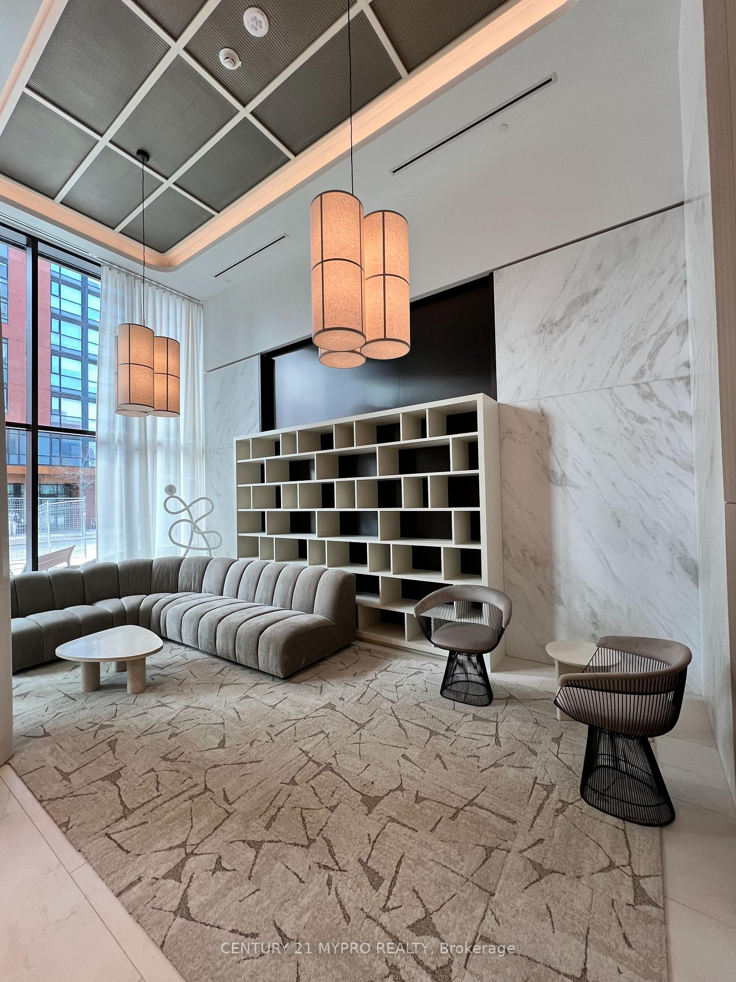 10-oak-street-toronto-ontario-c13114996