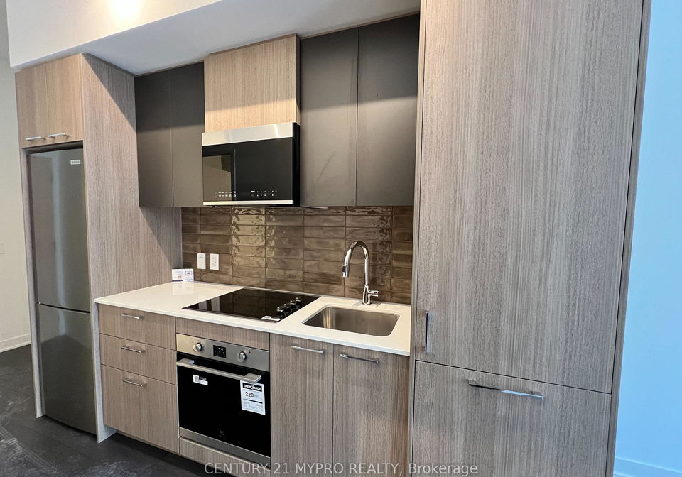 10-oak-street-toronto-ontario-c13114996