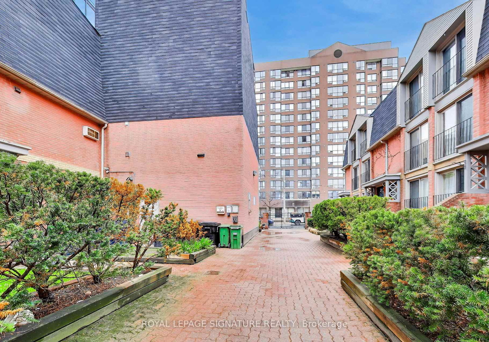 325-jarvis-street-toronto-ontario-c13115392