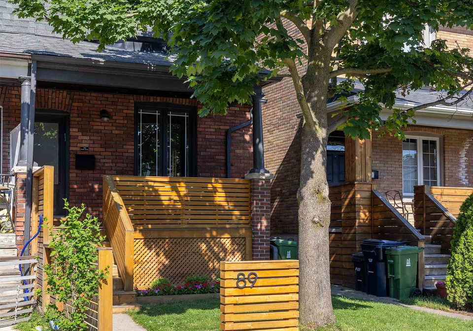 89-greensides-avenue-e-toronto-ontario-c13115538