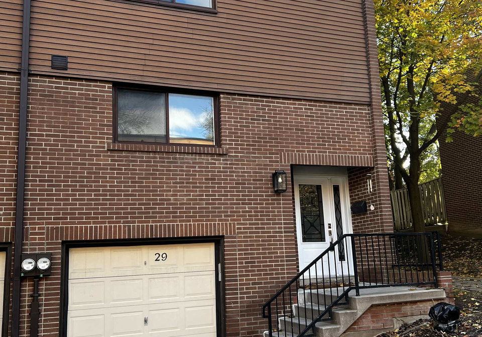 29-burnt-meadow-way-north-york-ontario-c13115674