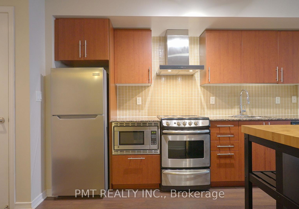 352-front-street-w-toronto-ontario-c13115704