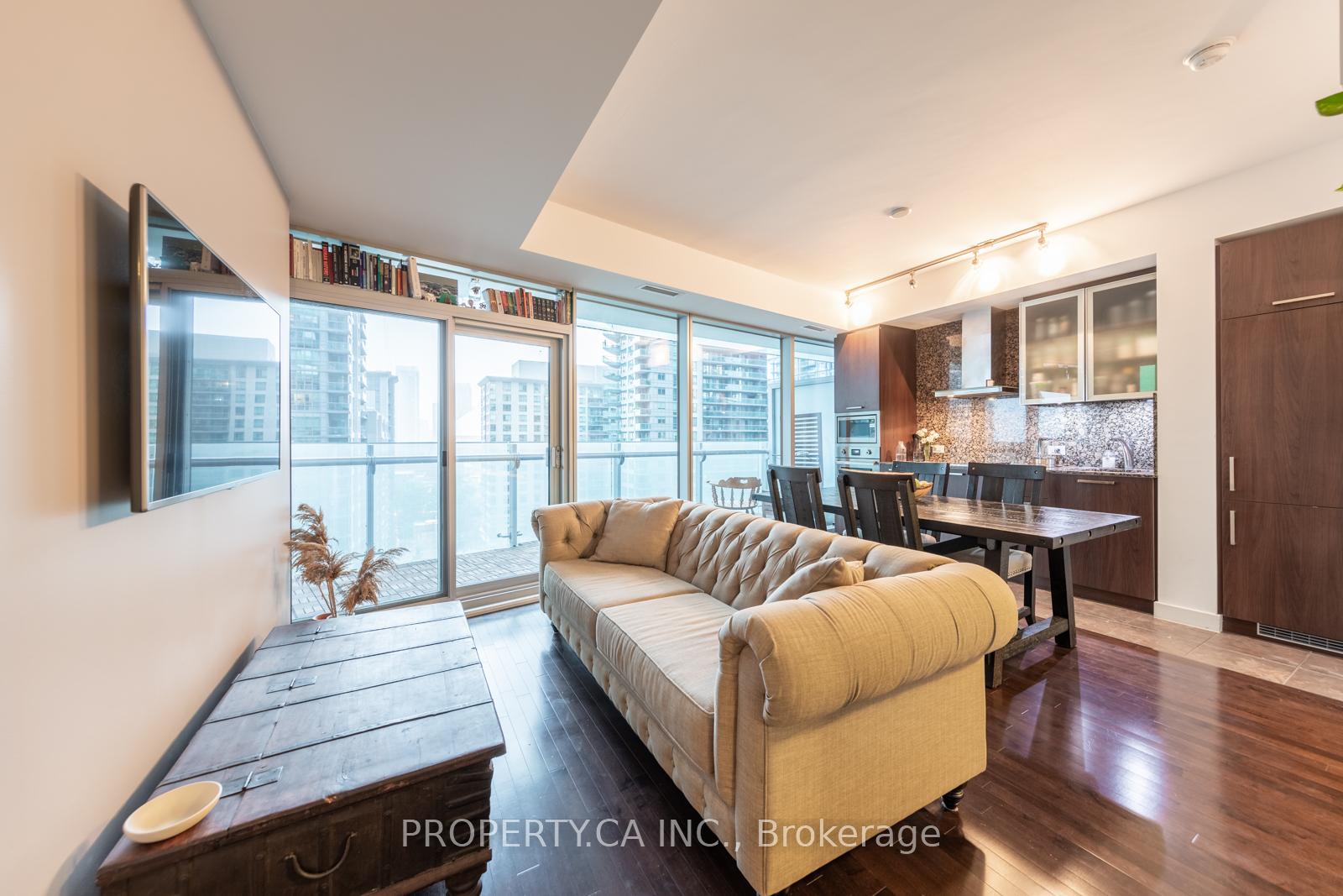 14-york-street-toronto-ontario-c13115854