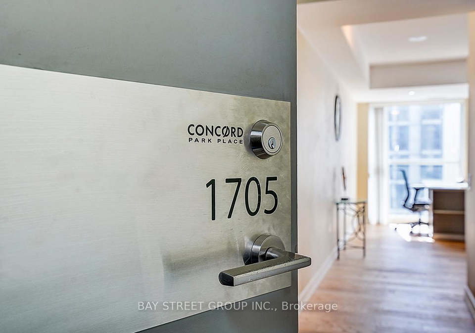29-singer-court-north-york-ontario-c13116004