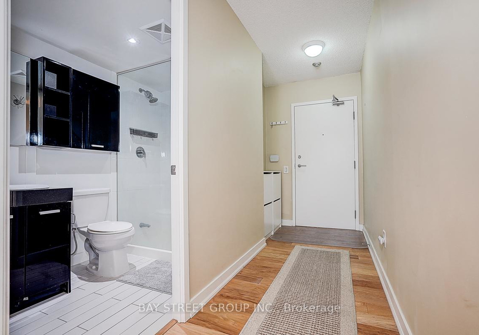29-singer-court-north-york-ontario-c13116004