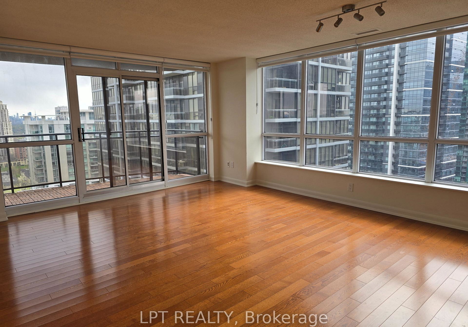 33-sheppard-avenue-e-north-york-ontario-c13116038