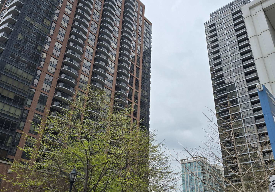 33-sheppard-avenue-e-north-york-ontario-c13116038