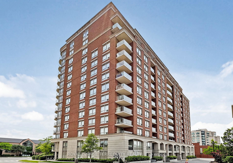 2-clairtrell-road-north-york-ontario-c13116082