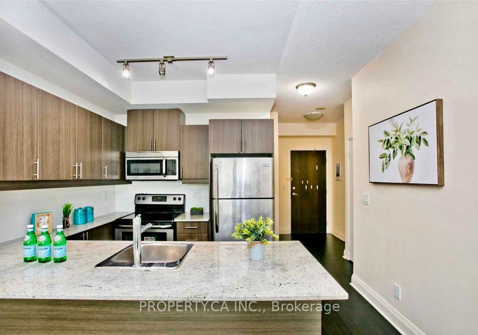17-kenaston-gardens-north-york-ontario-c13116130
