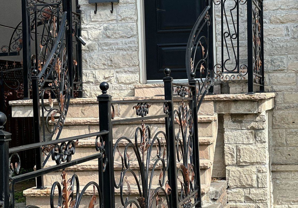 76-horsham-avenue-toronto-ontario-c13116190