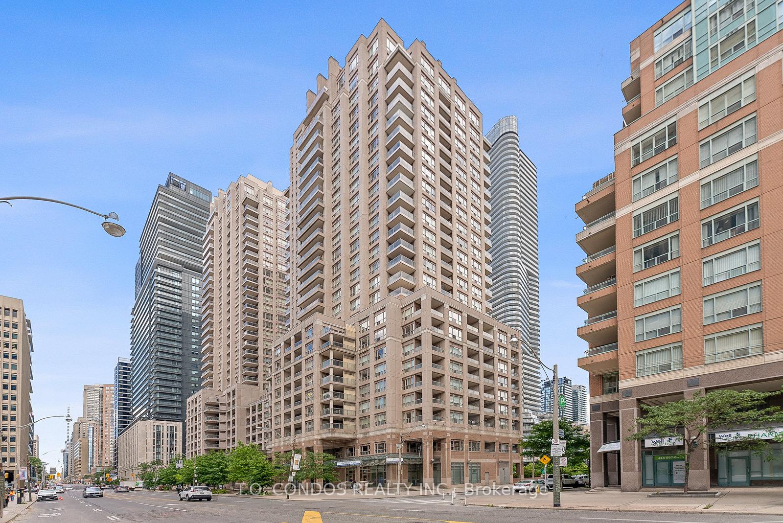 909-bay-street-toronto-ontario-c13116310