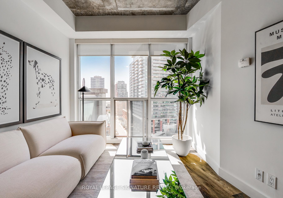 1-shaw-street-toronto-ontario-c13116326
