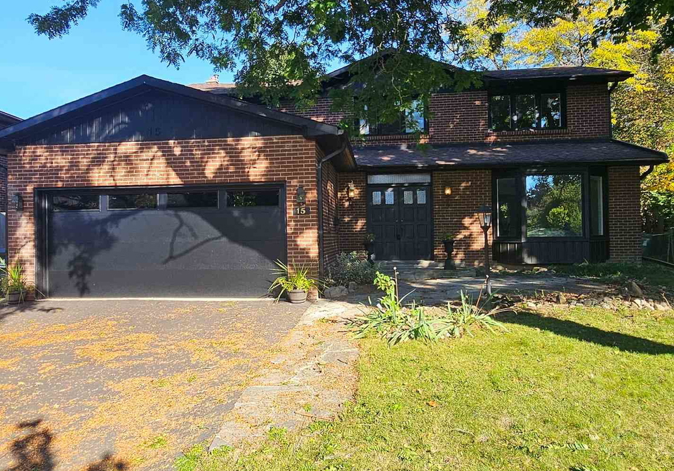 15-nevada-avenue-north-york-ontario-c13116338
