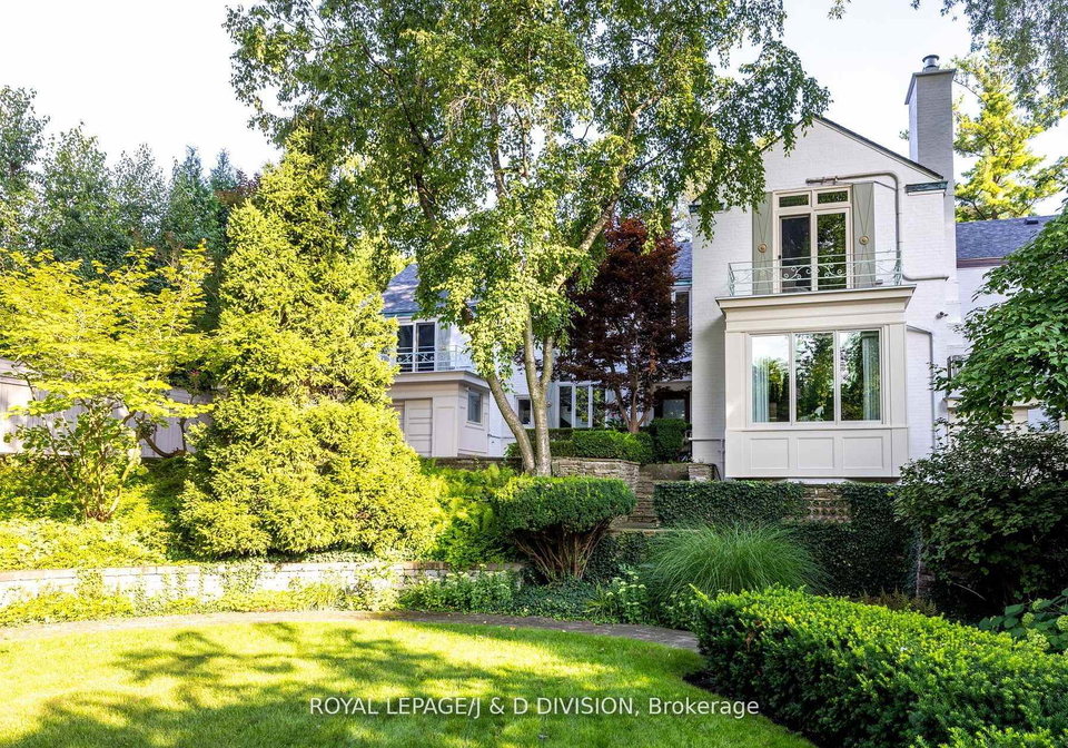 12-forest-glen-crescent-north-york-ontario-c13116350