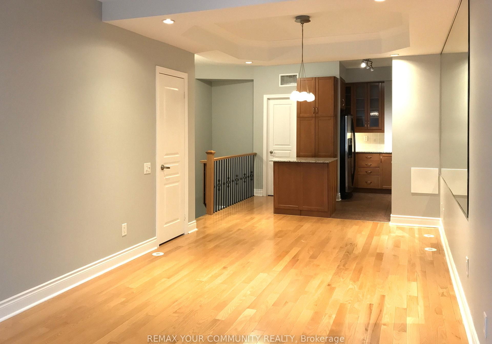 70-byng-avenue-north-york-ontario-c13116368