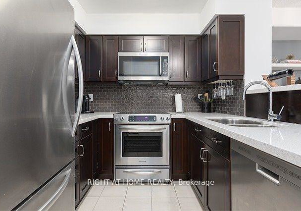 4978-yonge-street-toronto-ontario-c13116616