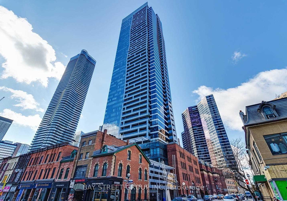 5-st-joseph-street-toronto-ontario-c13116628
