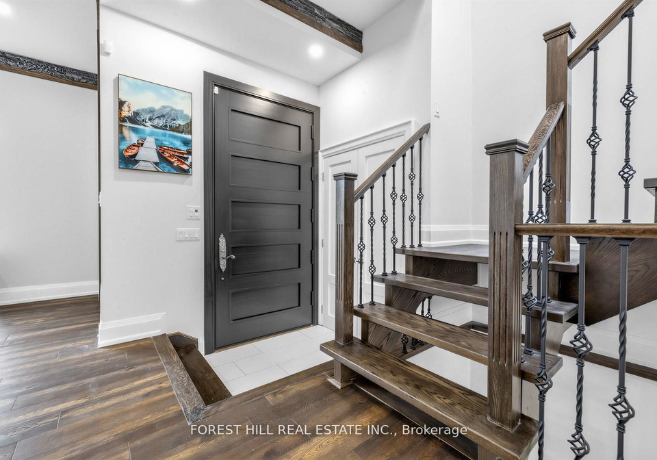 28-camwood-crescent-north-york-ontario-c13116702