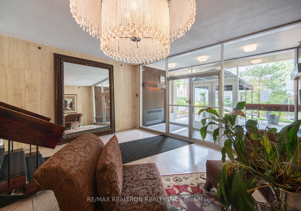 60-montclair-avenue-toronto-ontario-c13116732