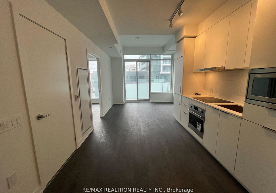 7-golden-lion-heights-north-york-ontario-c13116796
