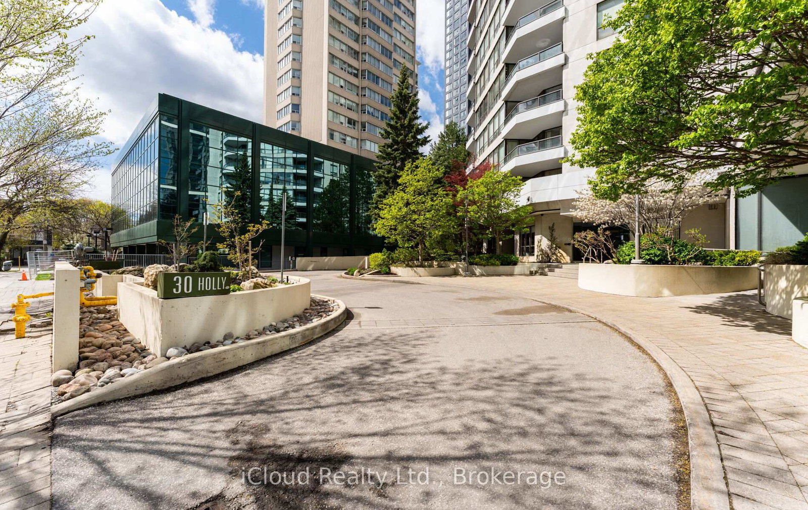 30-holly-street-toronto-ontario-c13116850