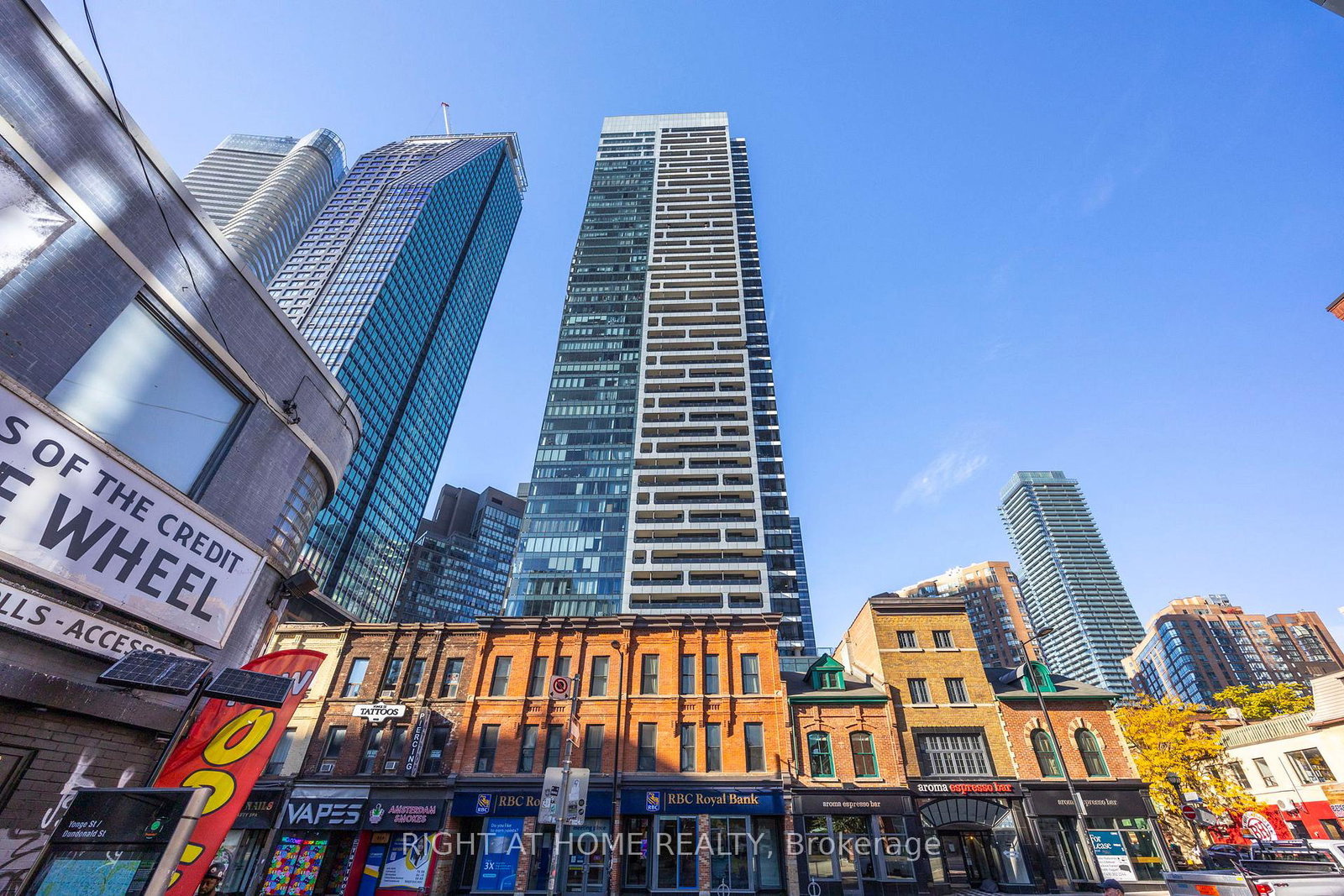 5-st-joseph-street-toronto-ontario-c13116876
