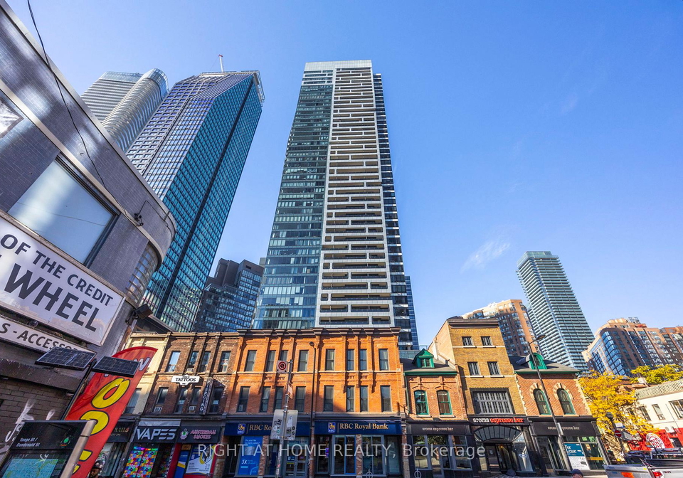 5-st-joseph-street-toronto-ontario-c13116876