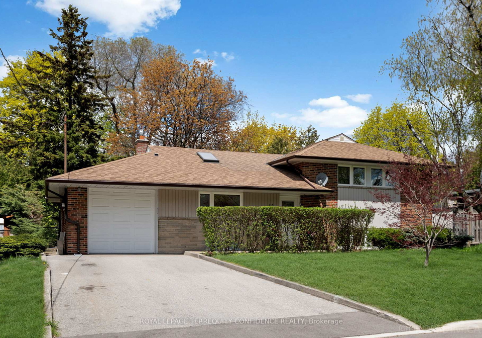 12-finchurst-drive-toronto-ontario-c13116948