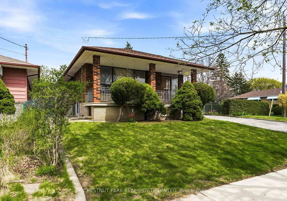 154-sweeney-drive-north-york-ontario-c13116960