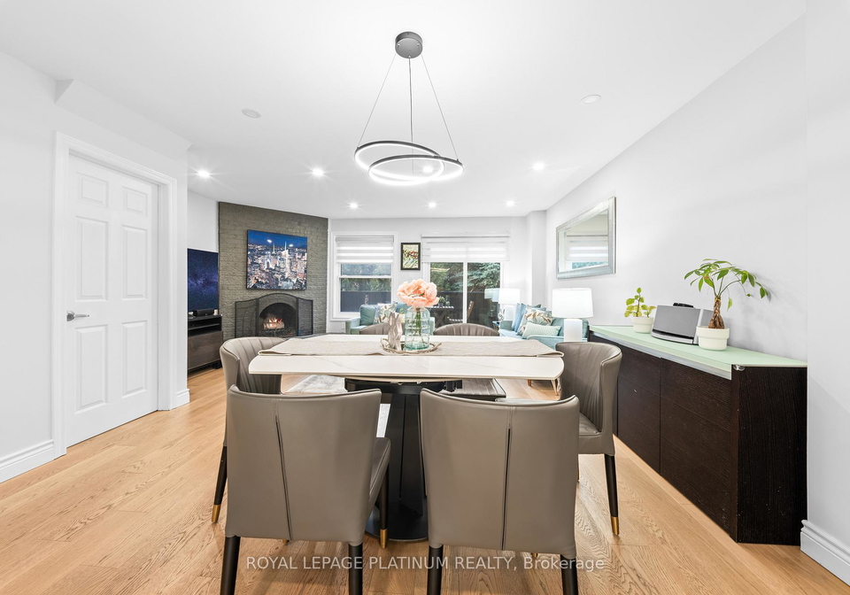 18-cotton-downway-north-york-ontario-c13117092