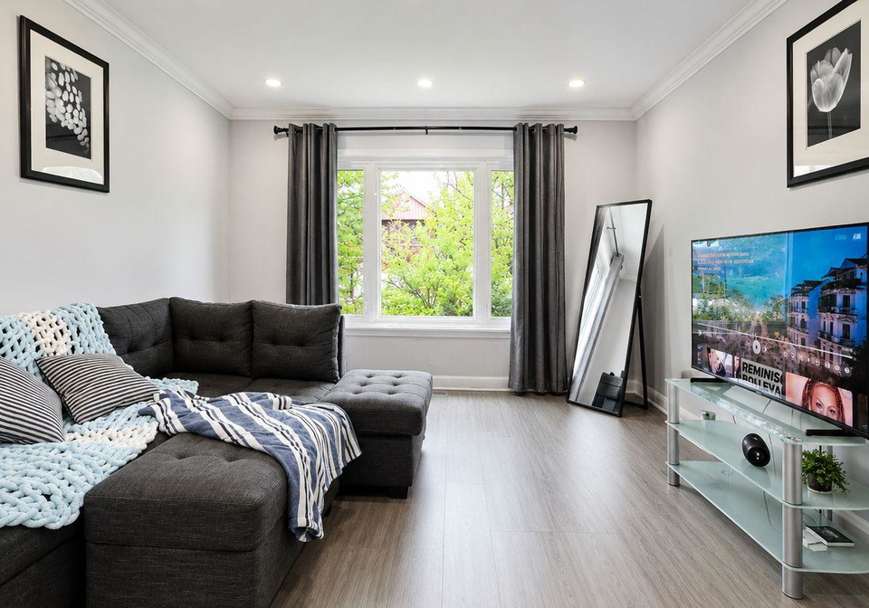 569-oakwood-avenue-toronto-ontario-c13117218