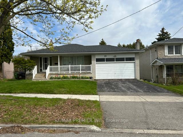 19-sandbourne-crescent-north-york-ontario-c13117420