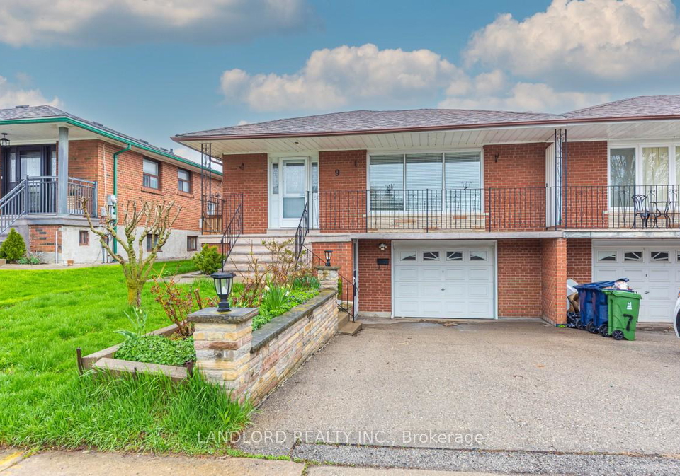 9-clipper-road-north-york-ontario-c13118406