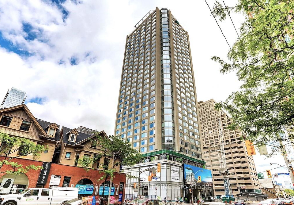 155-yorkville-avenue-toronto-ontario-c13118748