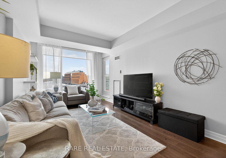 1801-bayview-avenue-east-york-ontario-c13118880