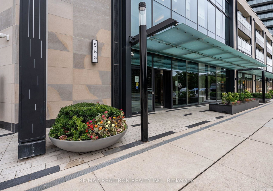 585-bloor-street-e-toronto-ontario-c13119034
