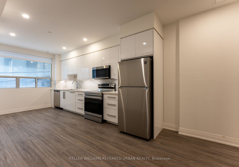 475-queen-street-w-toronto-ontario-c13119036