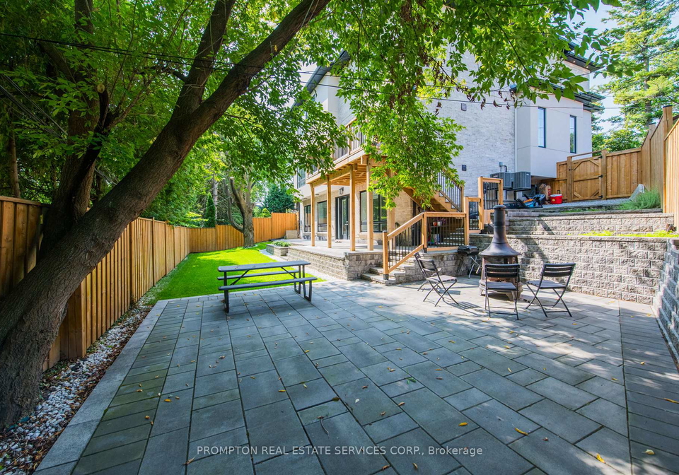 47-wycliffe-crescent-north-york-ontario-c13119314