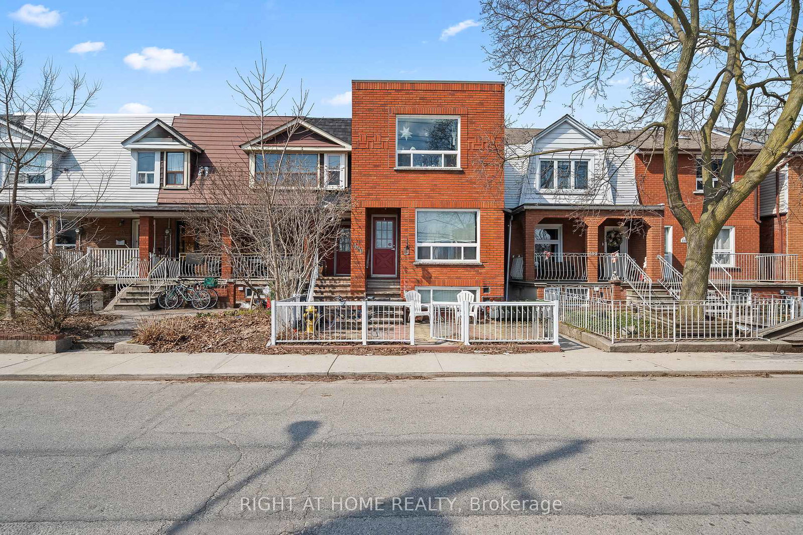 490-brock-avenue-toronto-ontario-c13119424