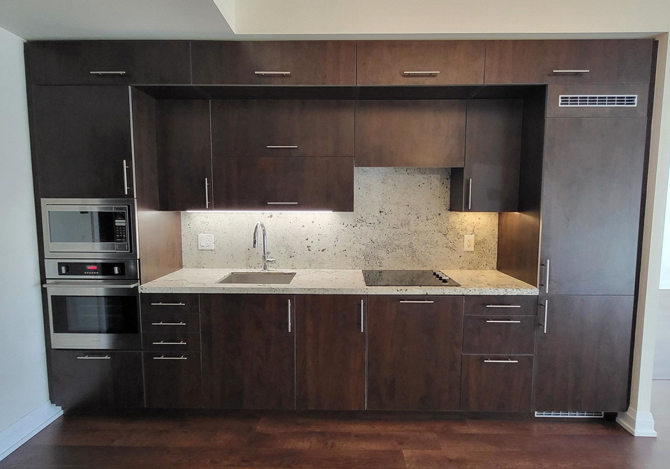 5-sheppard-avenue-e-north-york-ontario-c13120126