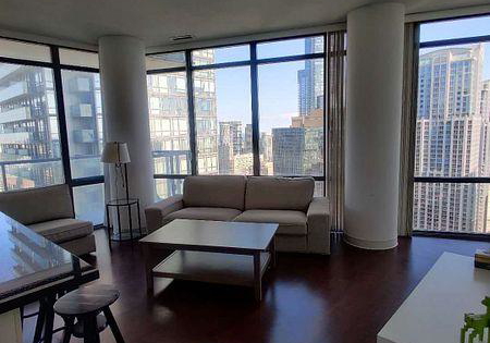 832-bay-street-toronto-ontario-c13120344