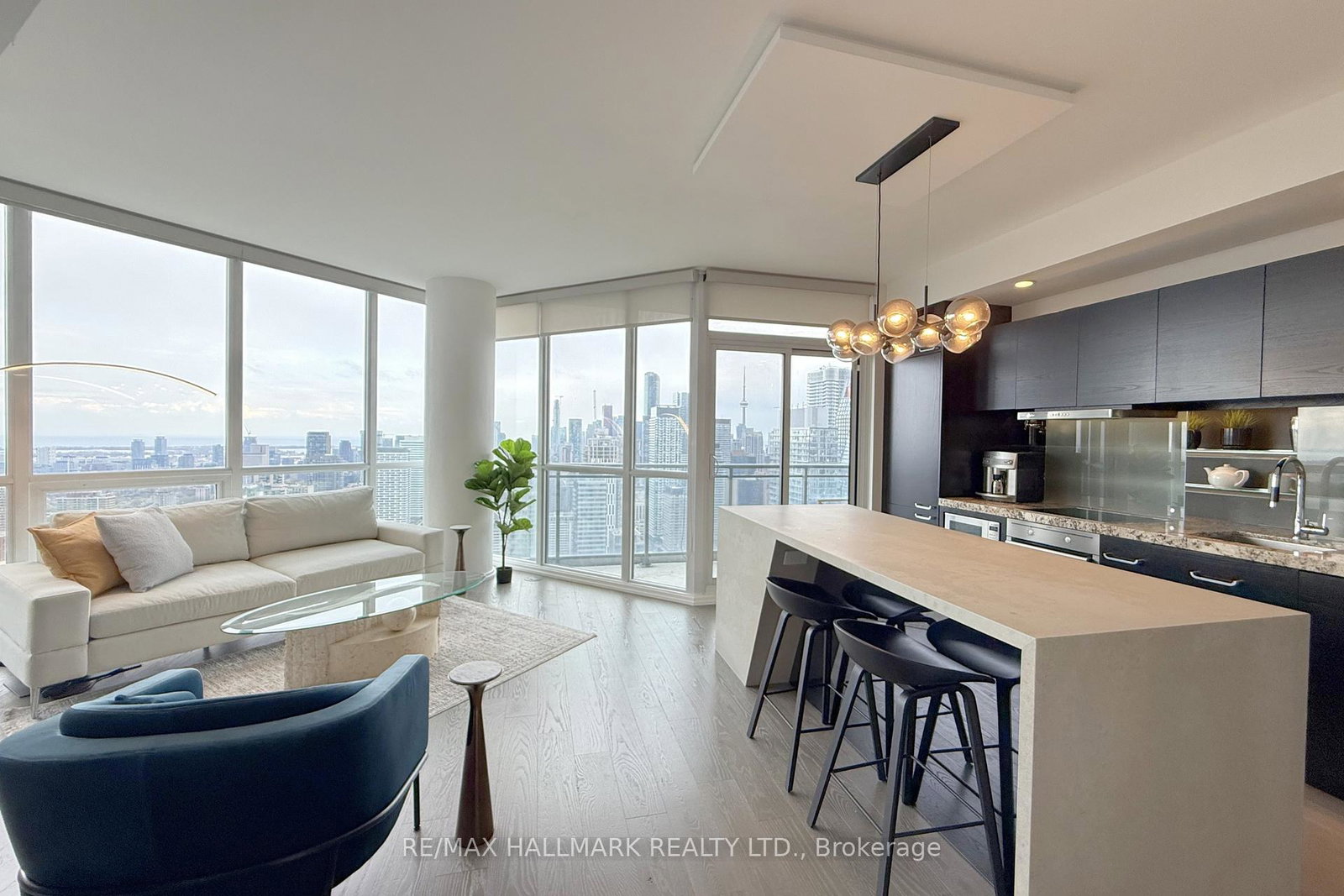 45-charles-street-e-toronto-ontario-c13120406