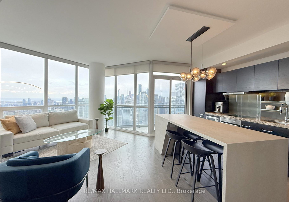 45-charles-street-e-toronto-ontario-c13120406