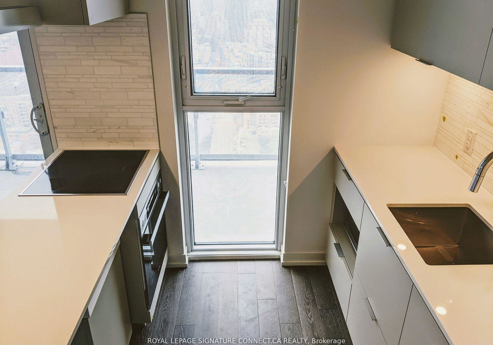 15-lower-jarvis-street-toronto-ontario-c13120422